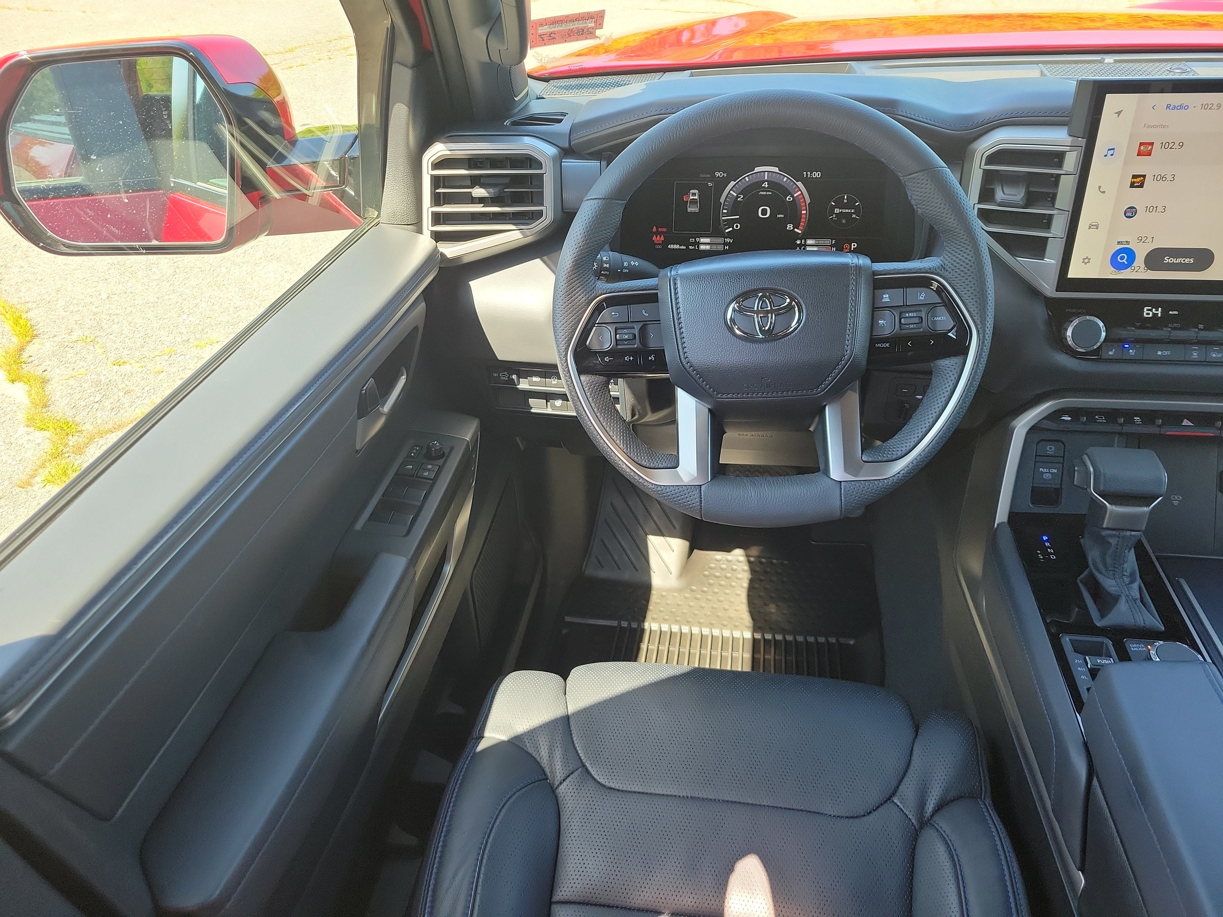 2026 Toyota Tundra Platinum CrewMax 5.5' Bed
