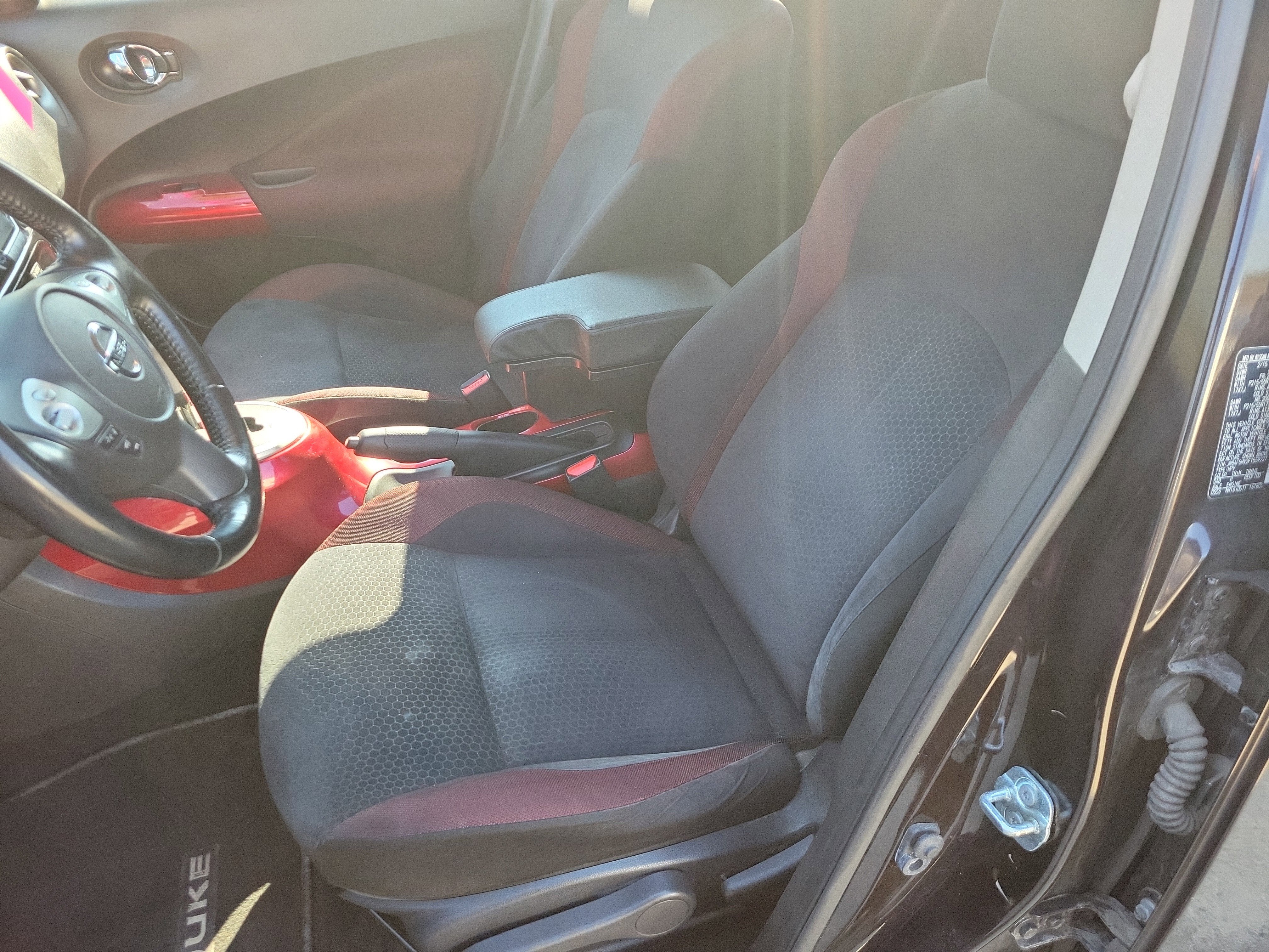 2015 Nissan Juke SV