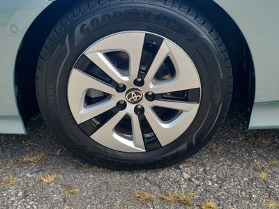 2017 Toyota Prius Two