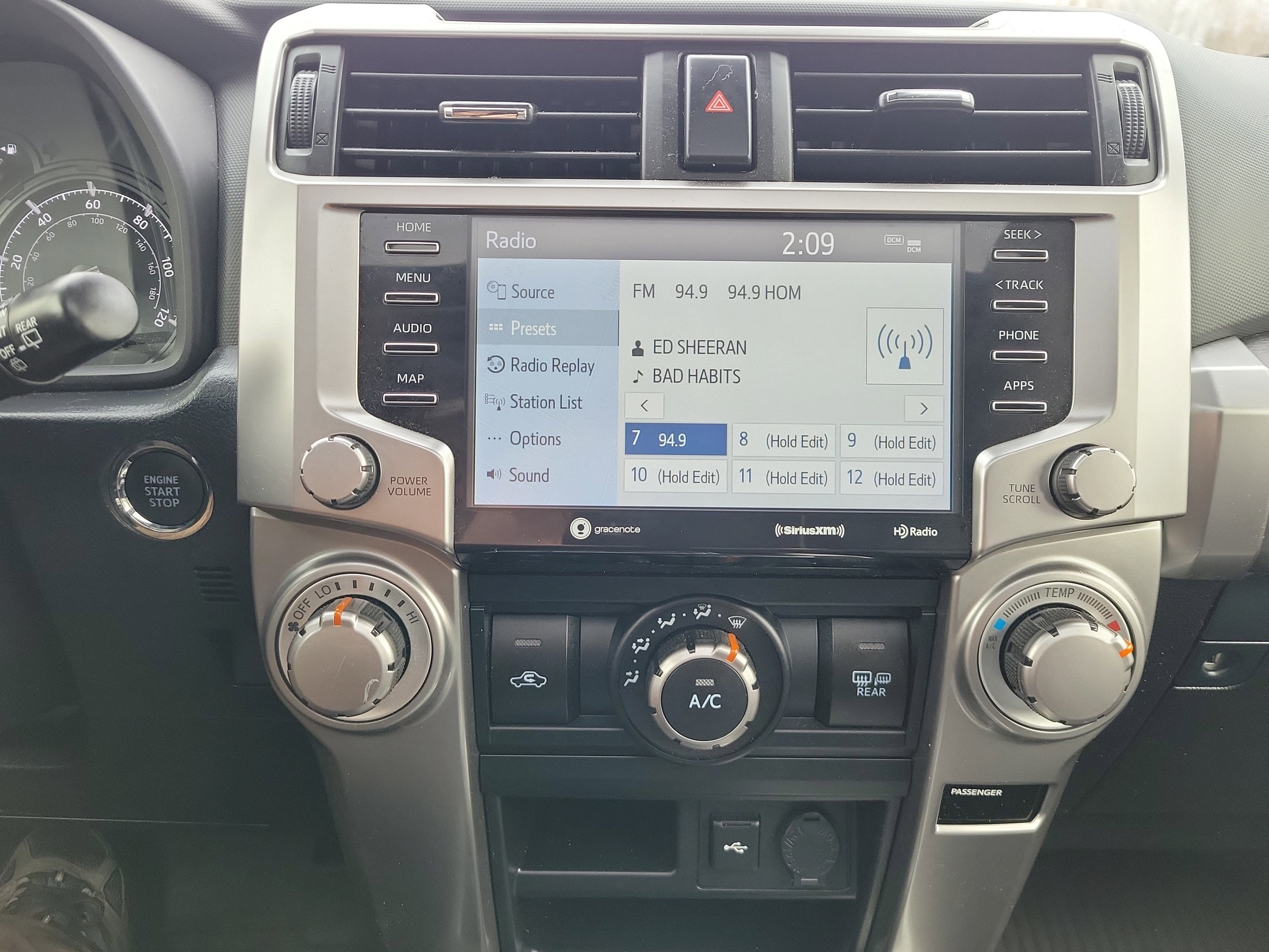 2022 Toyota 4Runner SR5 Premium