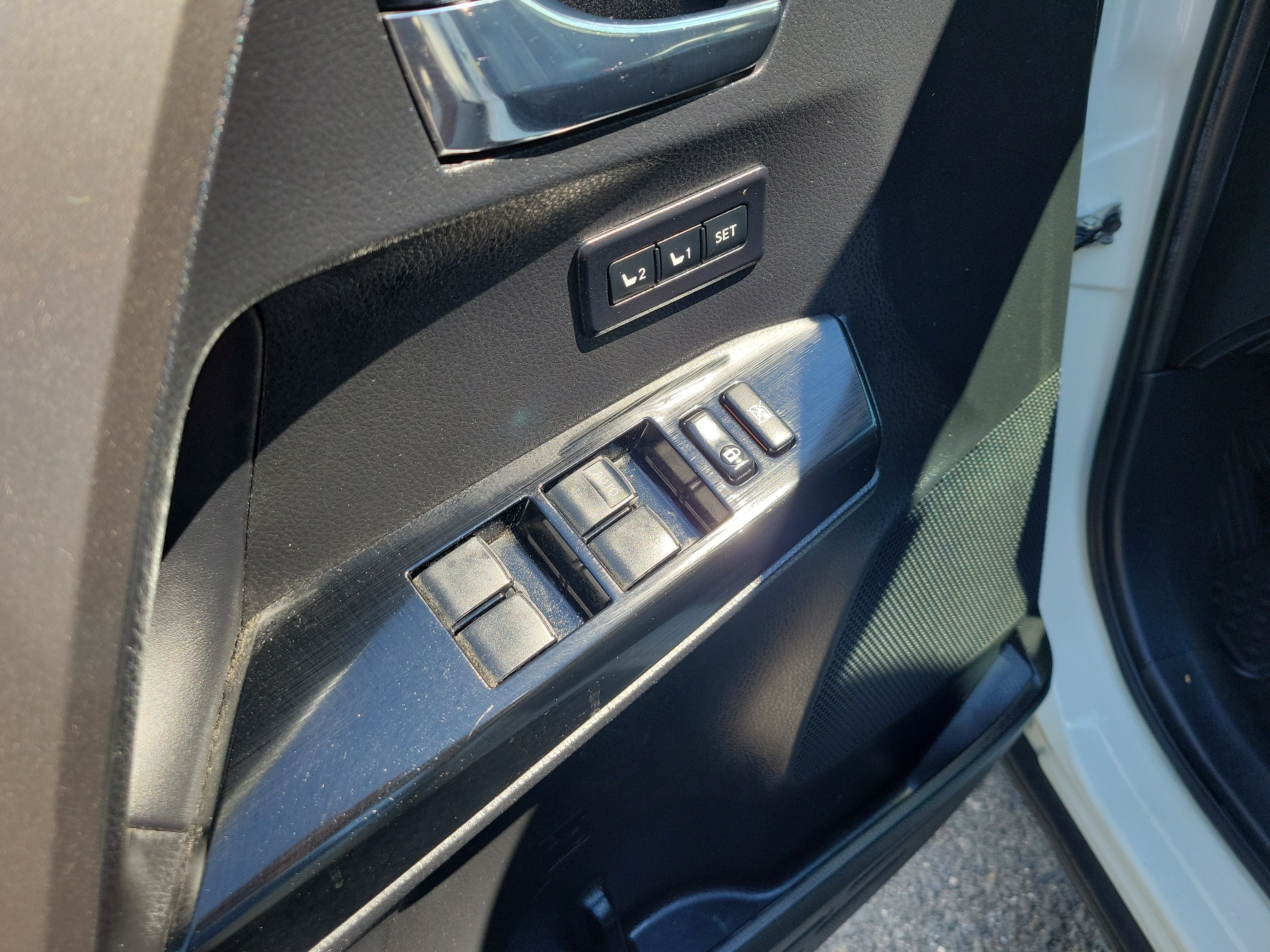 2016 Toyota RAV4 Hybrid Limited