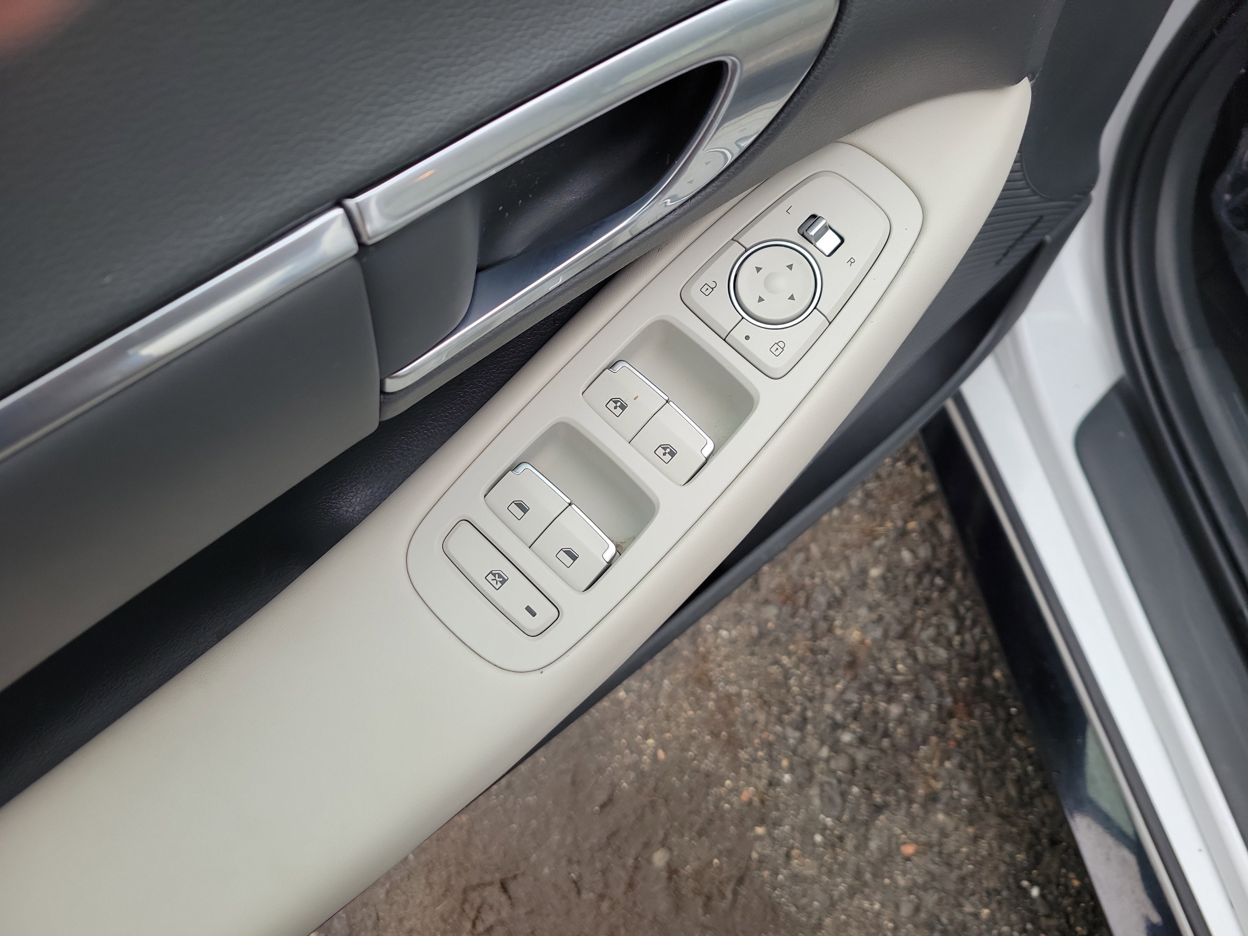 2023 Hyundai Sonata Hybrid SEL