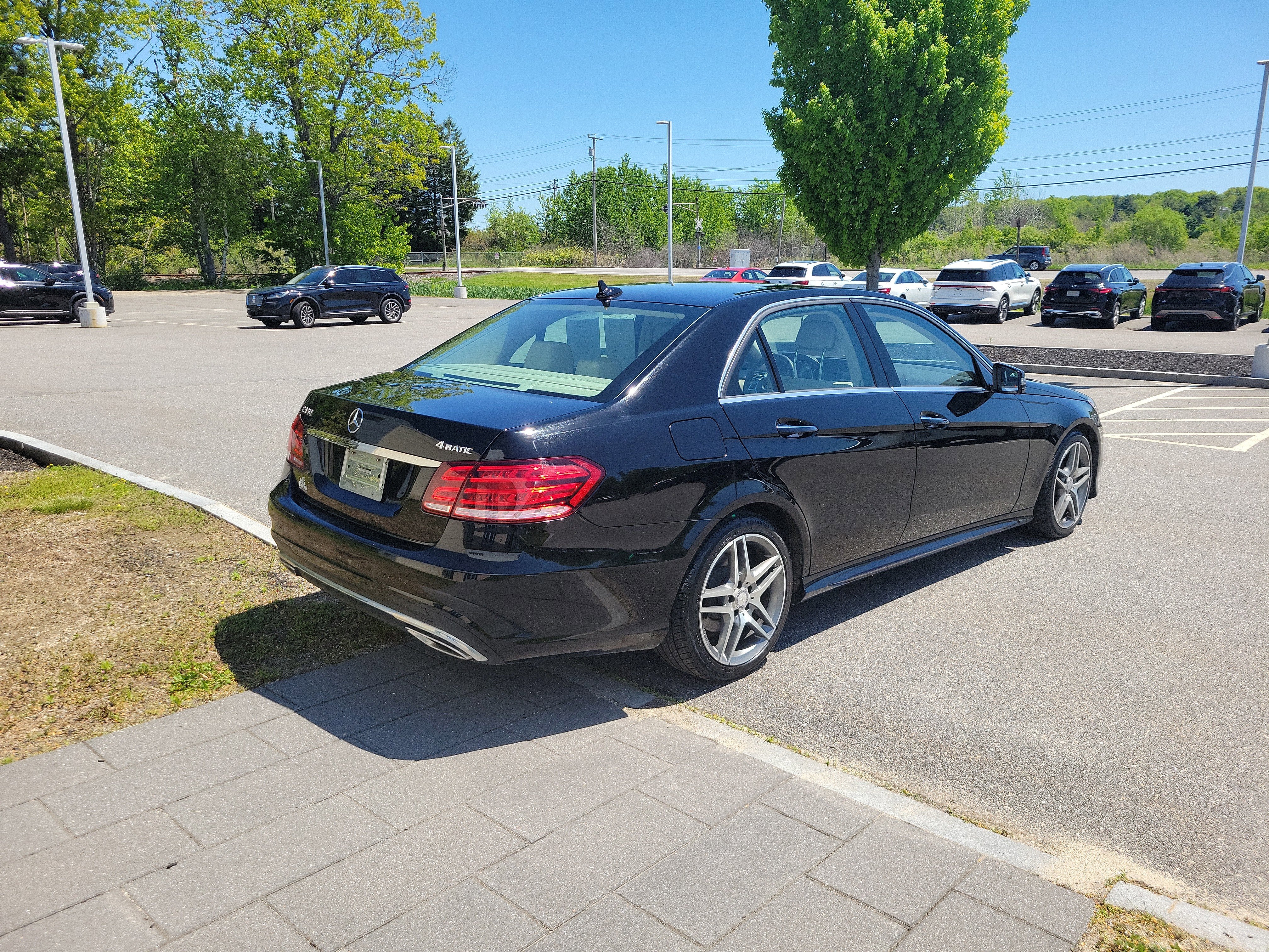 2014 Mercedes-Benz E 350 4MATIC®