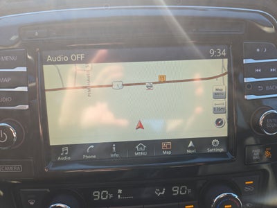 2018 Nissan Maxima SR