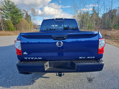 2021 Nissan TITAN Crew Cab SV