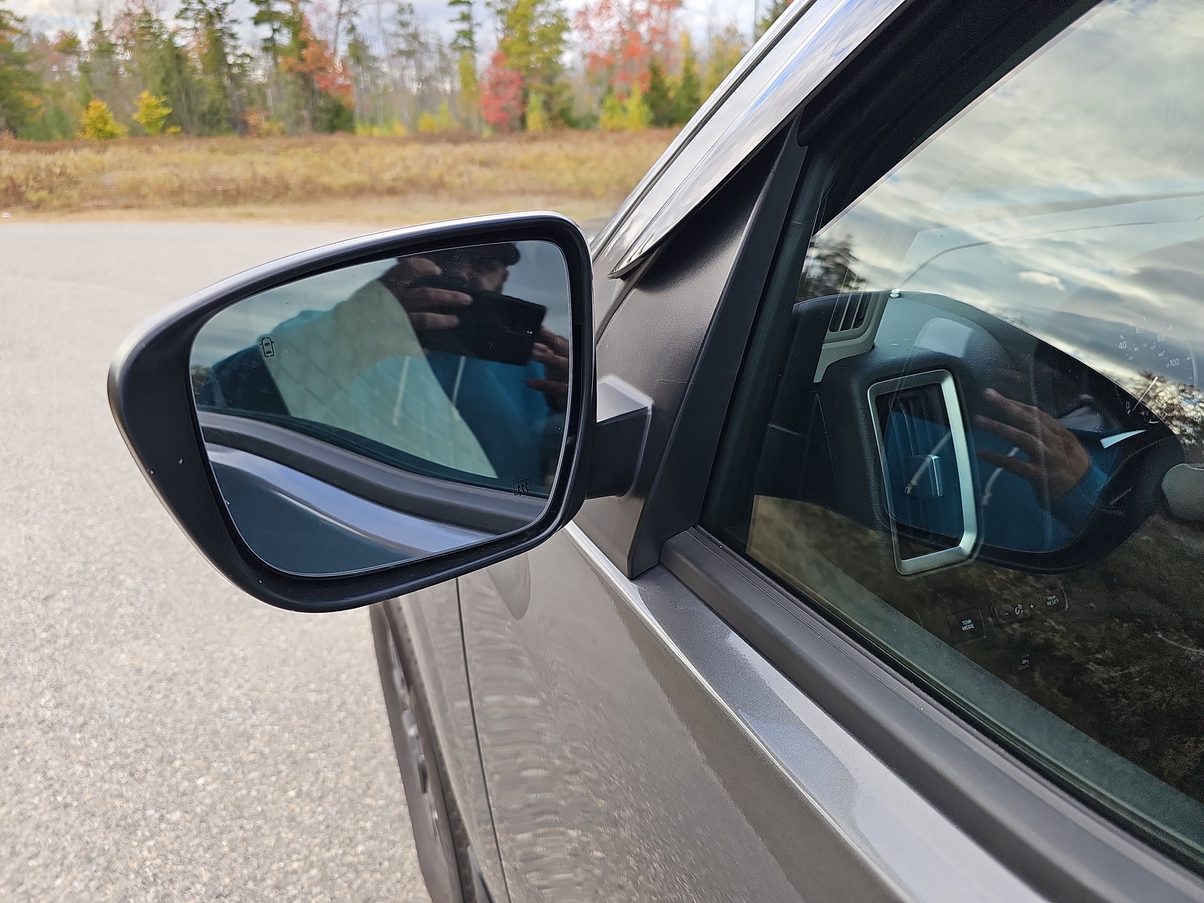 2025 Nissan Frontier Crew Cab SL