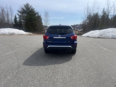 2019 Nissan Pathfinder S
