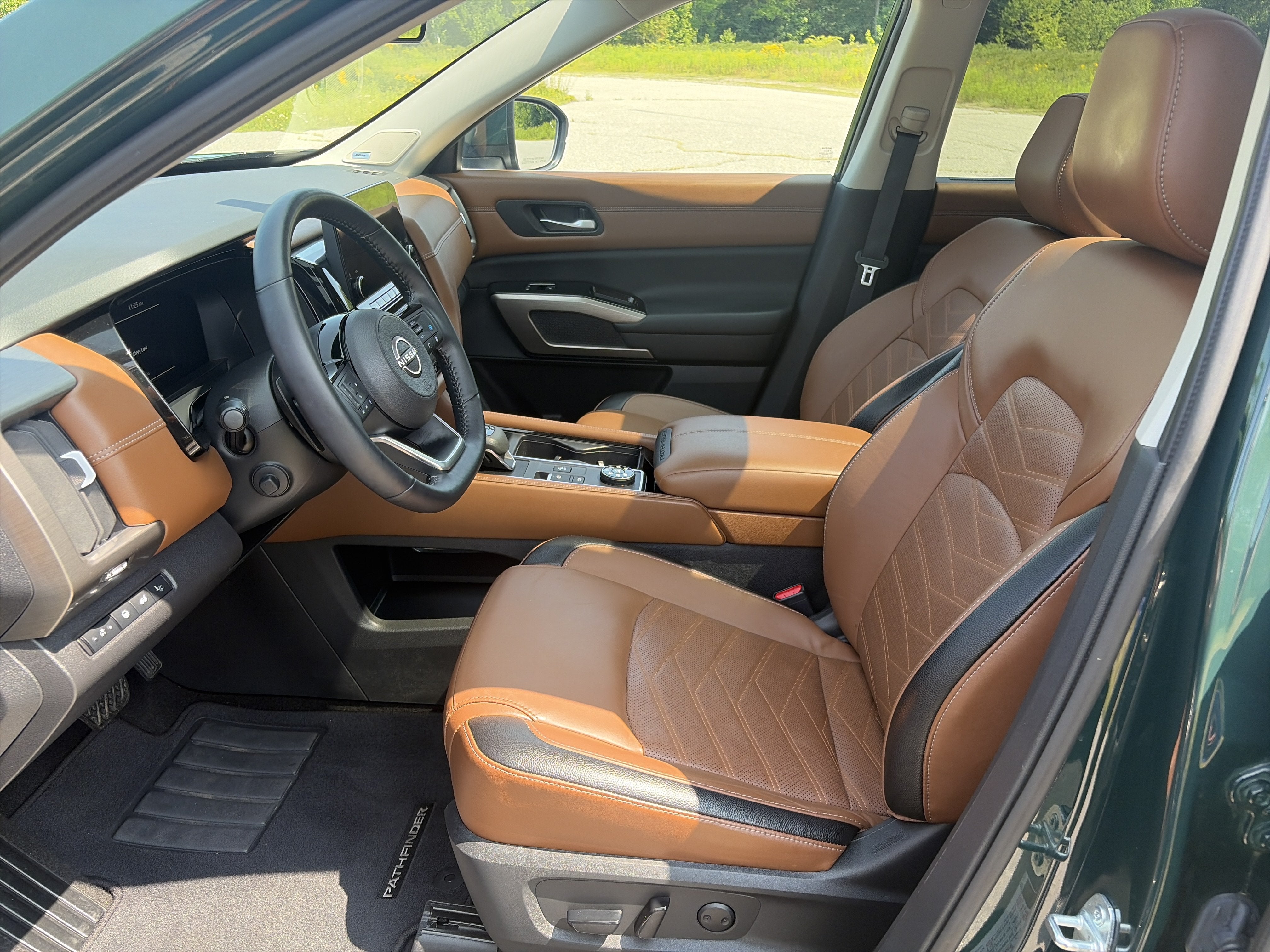 2024 Nissan Pathfinder Platinum