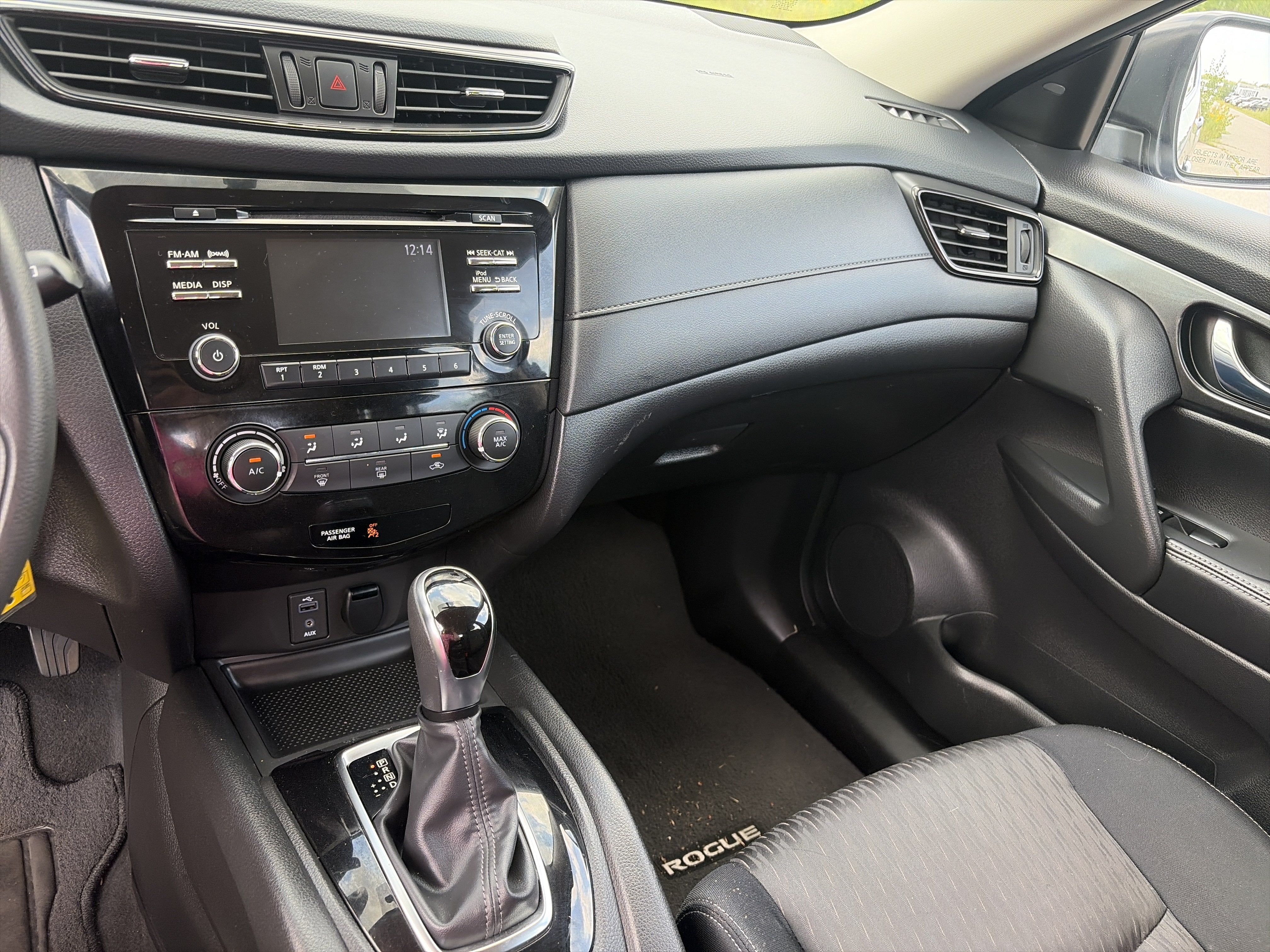 2017 Nissan Rogue S