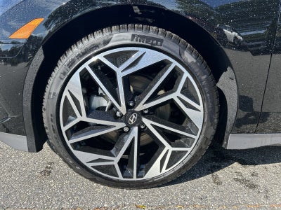 2024 Hyundai IONIQ 6 SEL