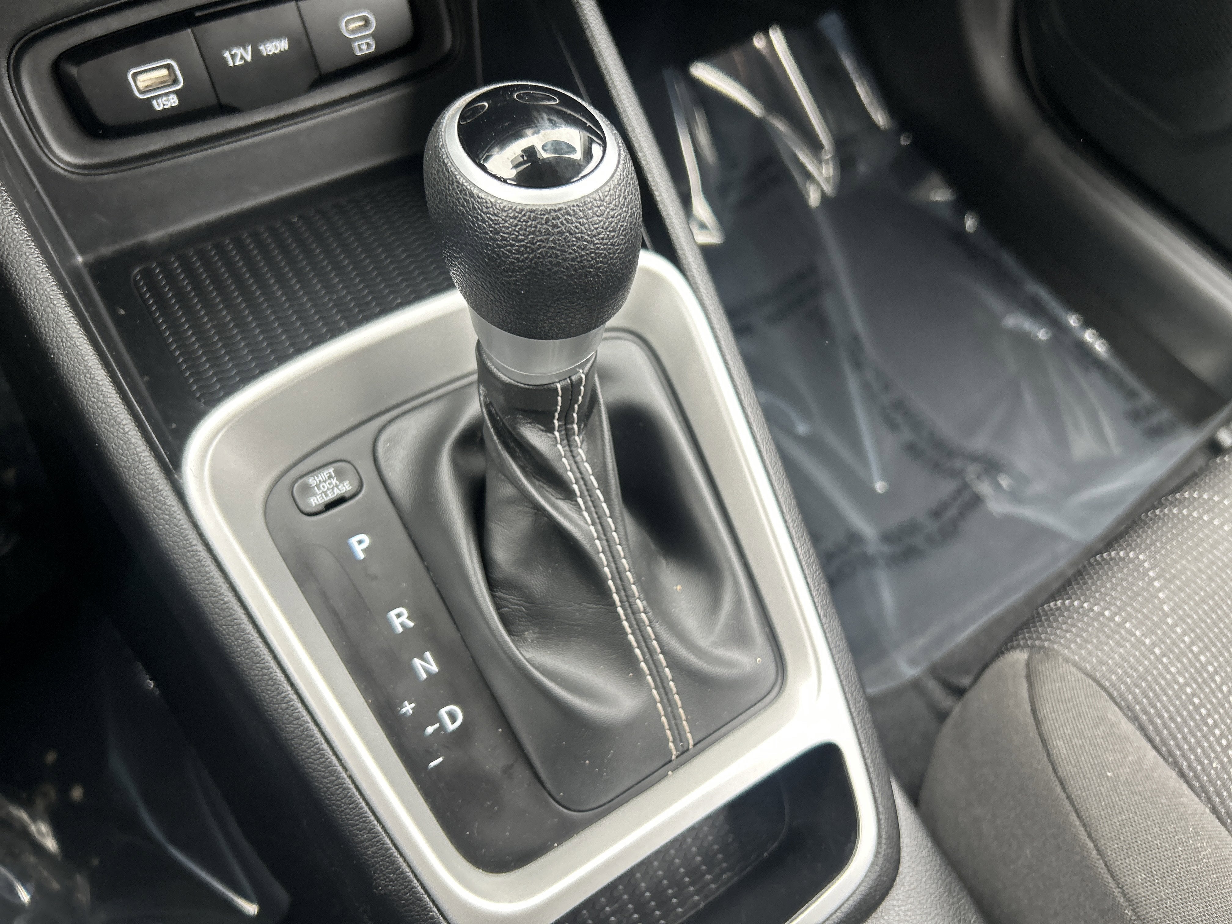 2023 Hyundai Venue SE