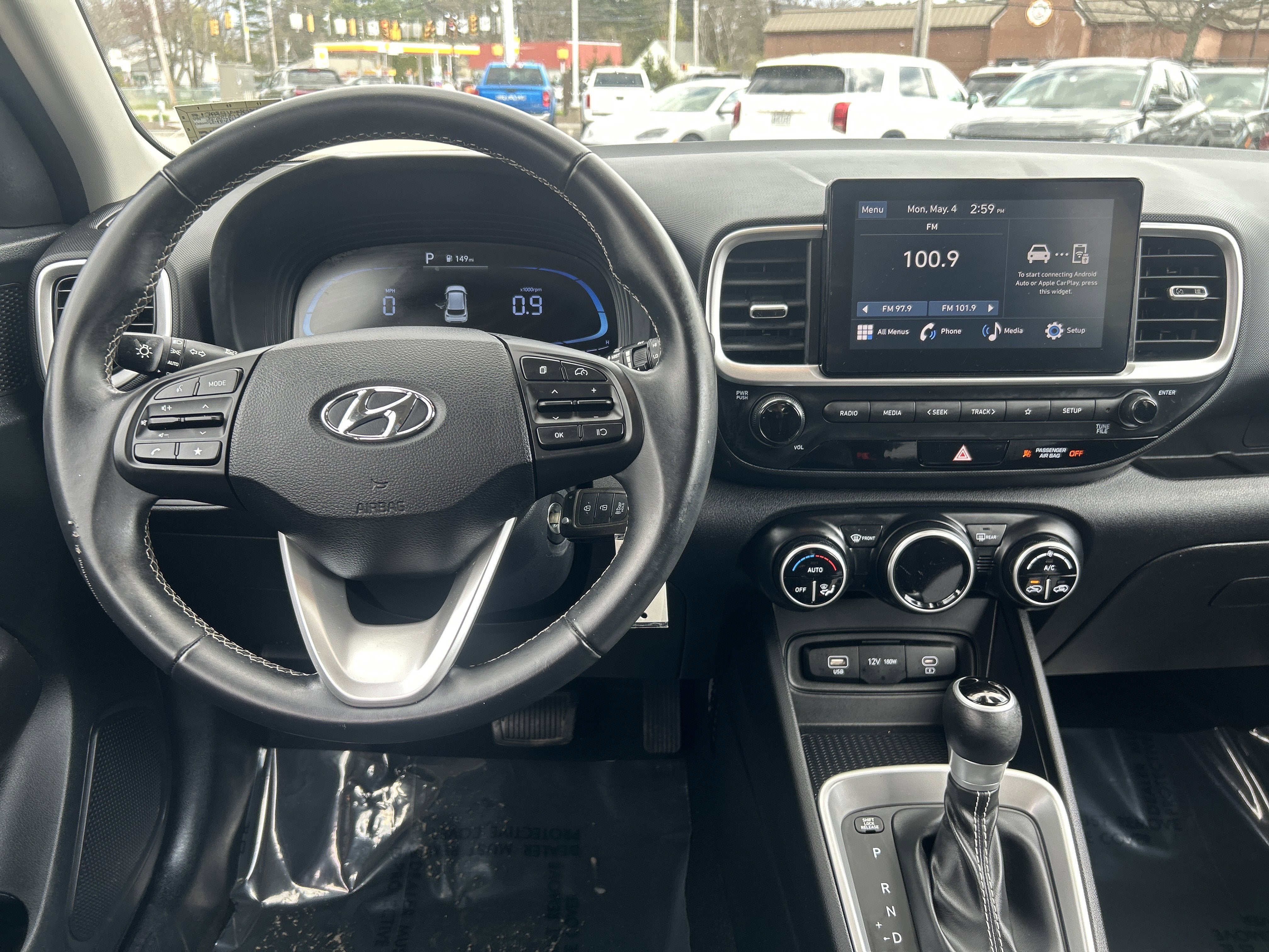 2023 Hyundai Venue SEL