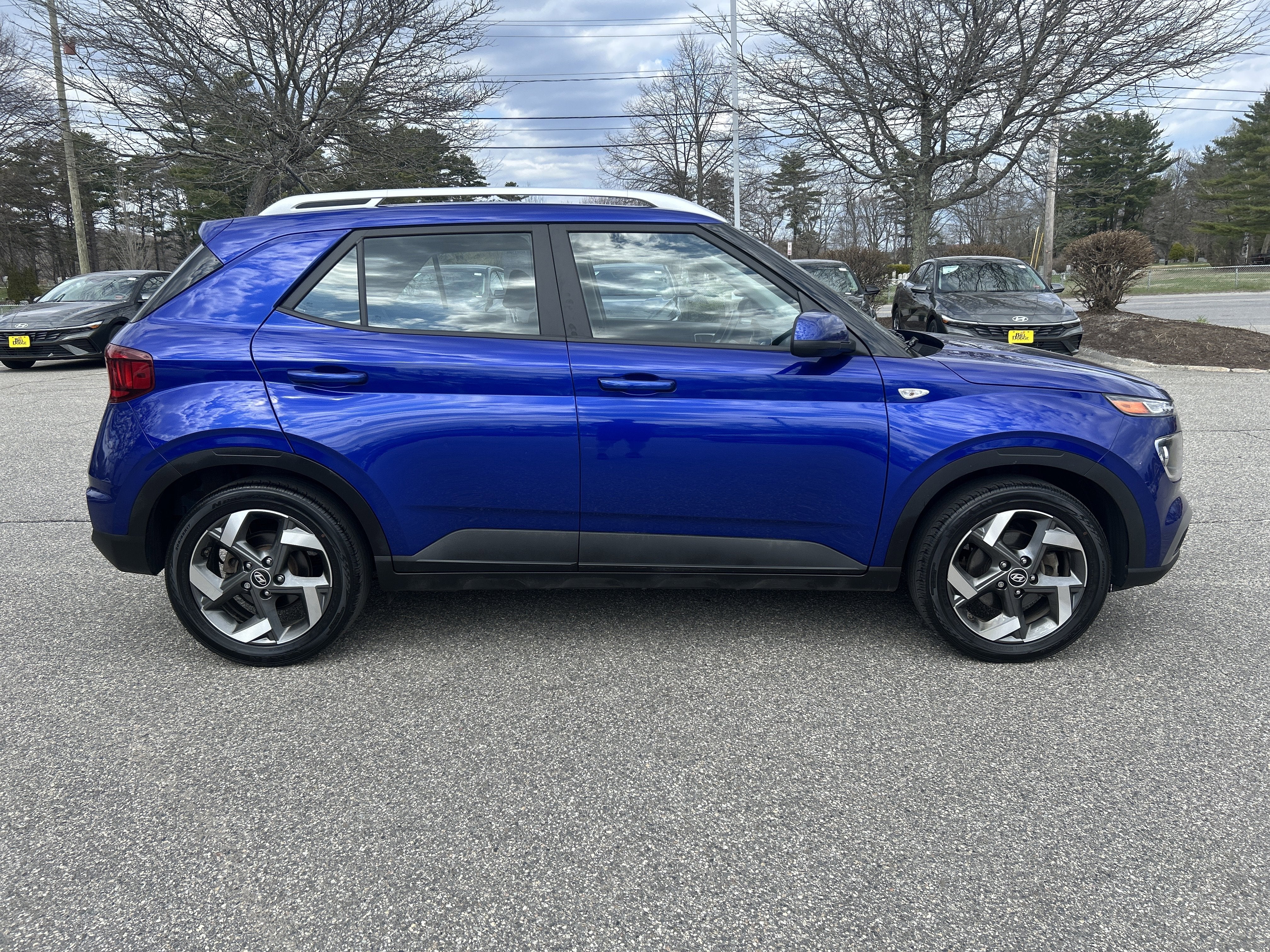 2023 Hyundai Venue SEL
